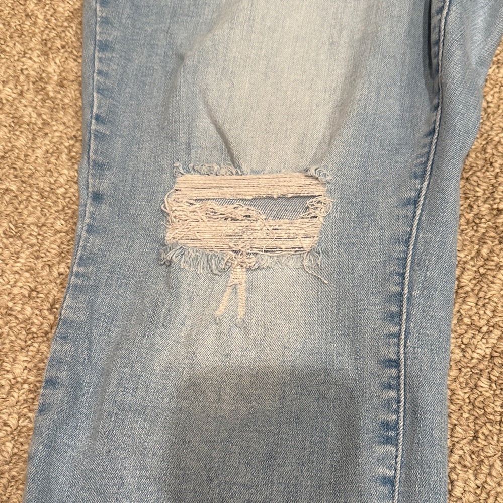 Judy Blue Light Blue Distressed Boyfriend Fit Jeans - Picture 5 of 11